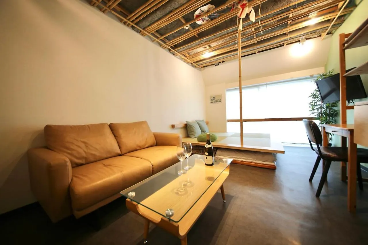 葡萄の長屋 Apartment Tokyo 0*,